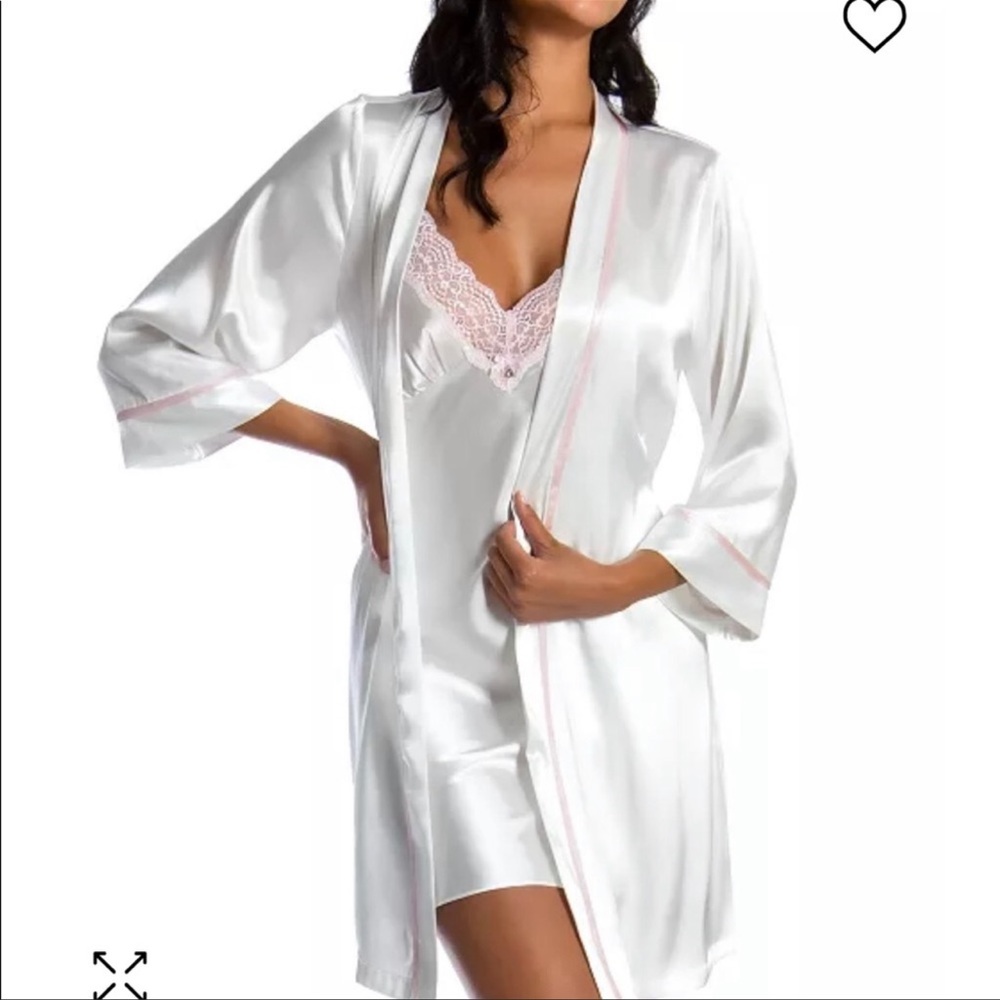 New with Tags Bridal Robe & Slip Dress